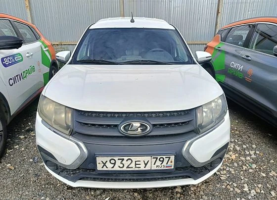 Lada Largus - фото 2