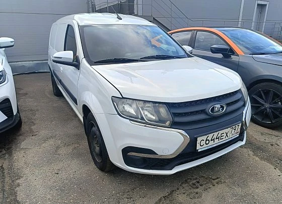 Lada Largus - фото 2