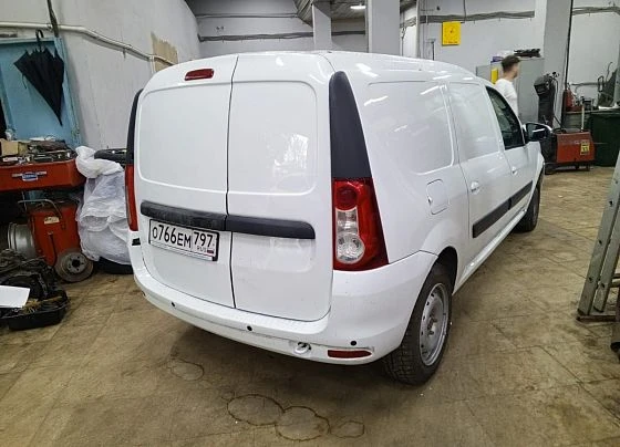 Lada Largus - фото 4