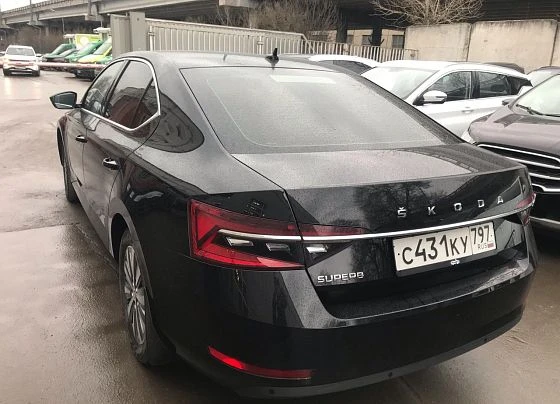 Skoda Superb - фото 4