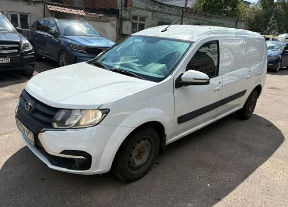 Lada Largus - фото 1