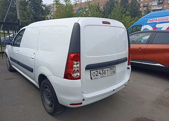 Lada Largus - фото 2