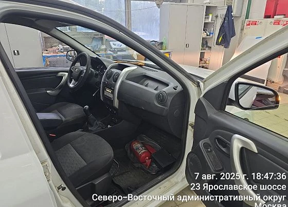 Lada Largus - фото 2