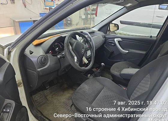 Lada Largus - фото 4