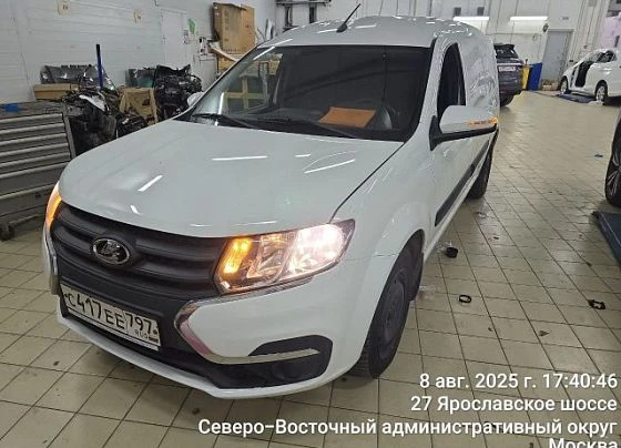 Lada Largus - фото 1
