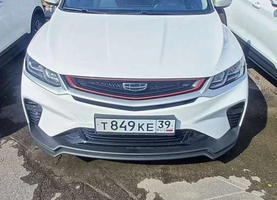 Geely Coolray - фото 3