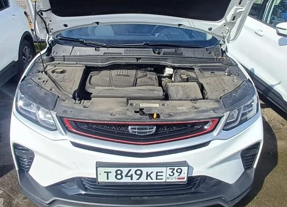 Geely Coolray - фото 5