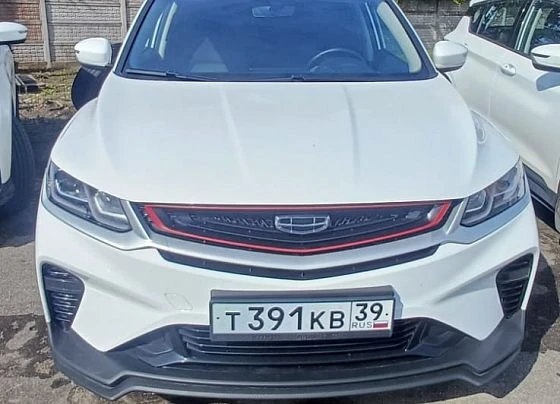 Geely Coolray - фото 4