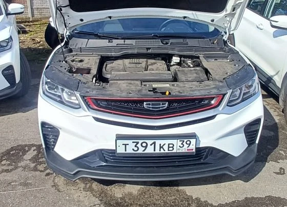 Geely Coolray - фото 5