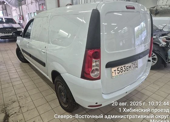 Lada Largus - фото 2