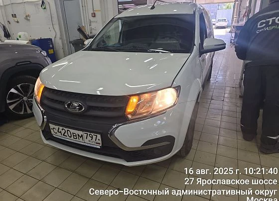 Lada Largus - фото 5