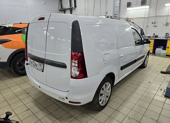 Lada Largus - фото 5