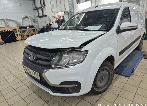 Lada Largus - фото 3