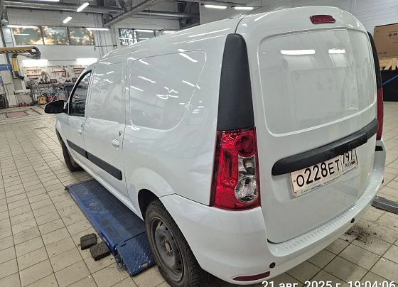 Lada Largus - фото 5