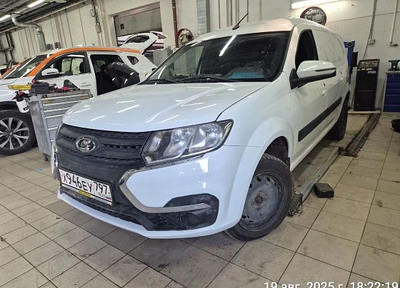 Lada Largus - фото 2