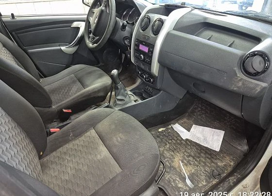 Lada Largus - фото 3