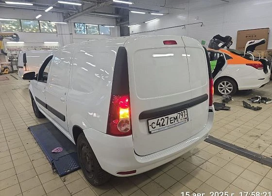 Lada Largus - фото 2