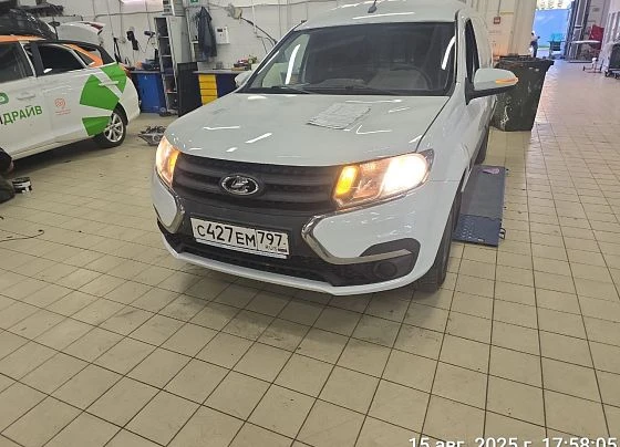 Lada Largus - фото 4