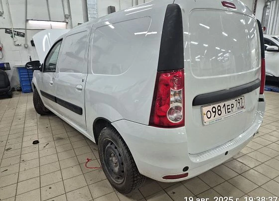 Lada Largus - фото 3