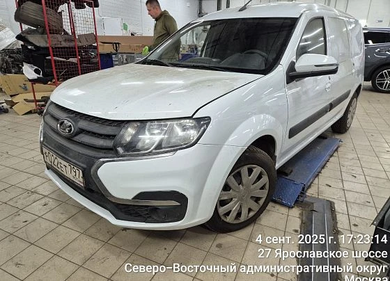 Lada Largus - фото 3