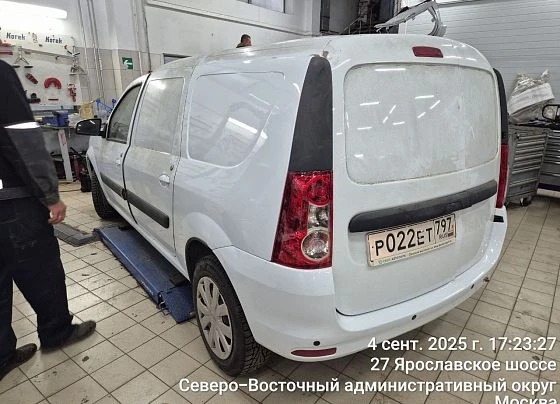 Lada Largus - фото 5