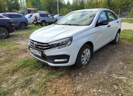 Lada Vesta - фото 1