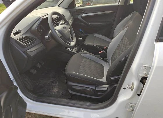 Lada Vesta - фото 5