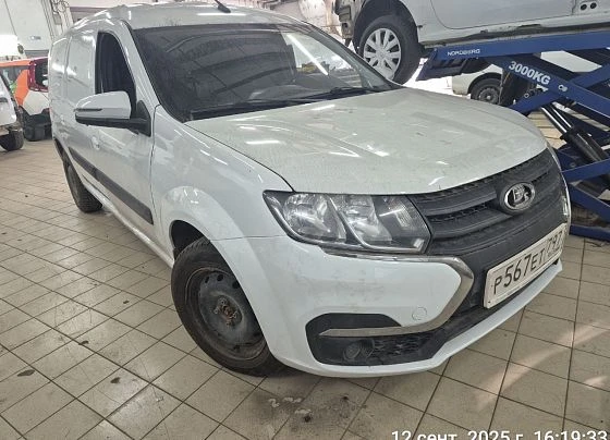 Lada Largus - фото 2