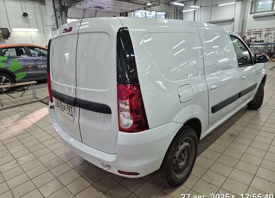 Lada Largus - фото 5