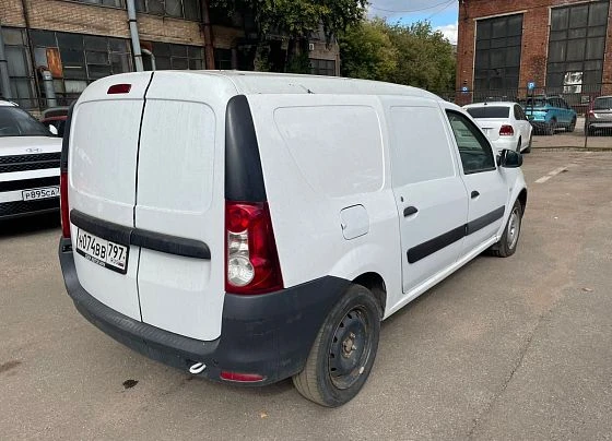 Lada Largus - фото 4