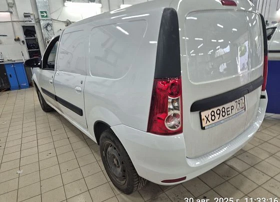 Lada Largus - фото 4