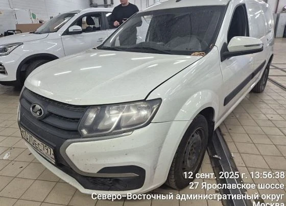 Lada Largus - фото 1