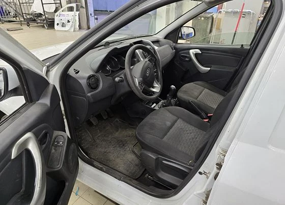 Lada Largus - фото 5