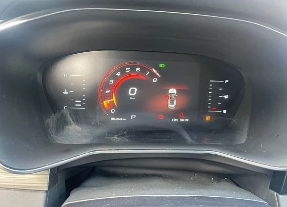 Geely Atlas Pro - фото 5