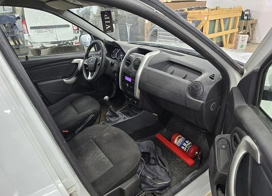 Lada Largus - фото 2