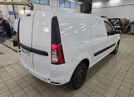 Lada Largus - фото 3