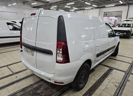 Lada Largus - фото 2