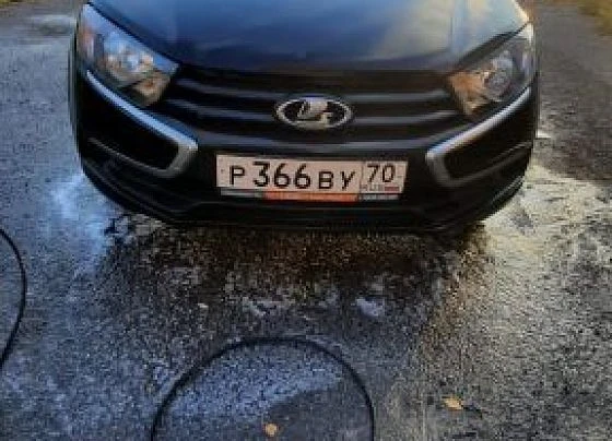 Lada Granta - фото 1