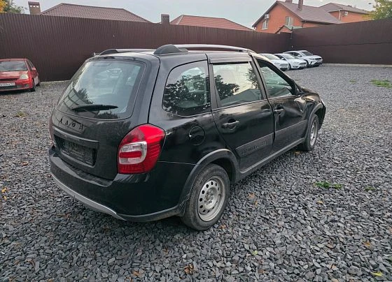Lada Granta Cross - фото 4