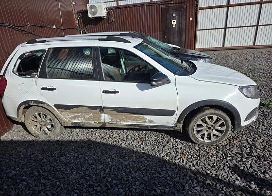 Lada GRANTA CROSS