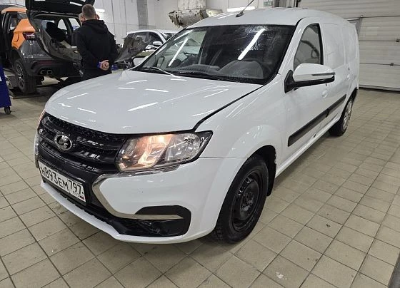 Lada Largus - фото 4