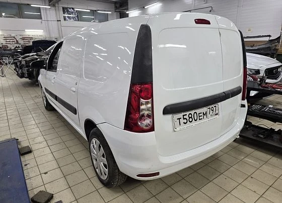 Lada Largus - фото 2