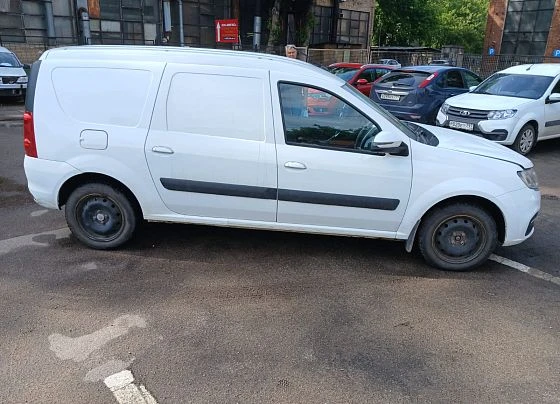 Lada Largus - фото 4