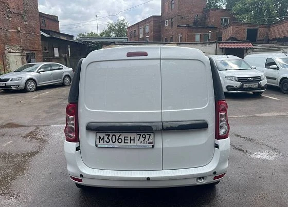 Lada Largus - фото 4