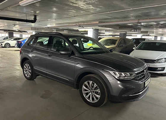 Volkswagen Tiguan - фото 3