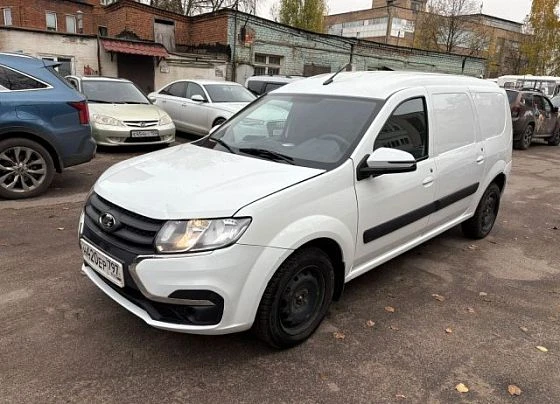 Lada Largus - фото 1