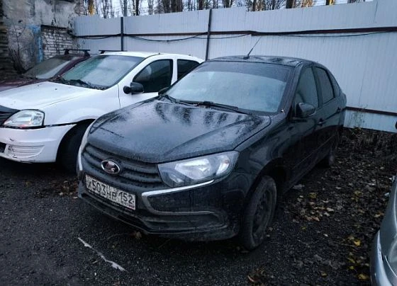 Lada Granta - фото 1
