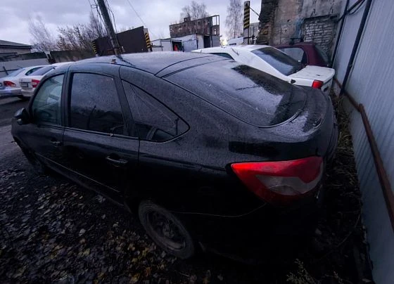 Lada Granta - фото 4