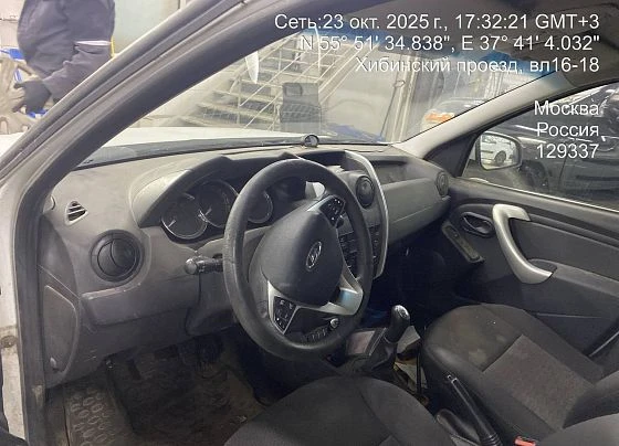 Lada Largus - фото 4