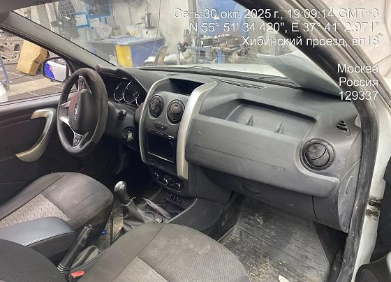 Lada Largus - фото 2